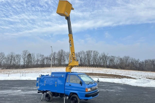 1991 Toyota R20 & R30 TownAce & MasterAce - Image 2 of 7