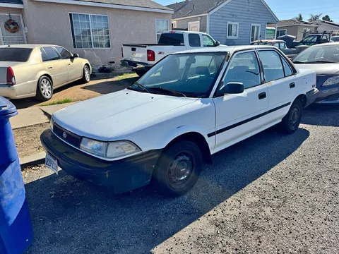 1991 Toyota Corolla Sedan