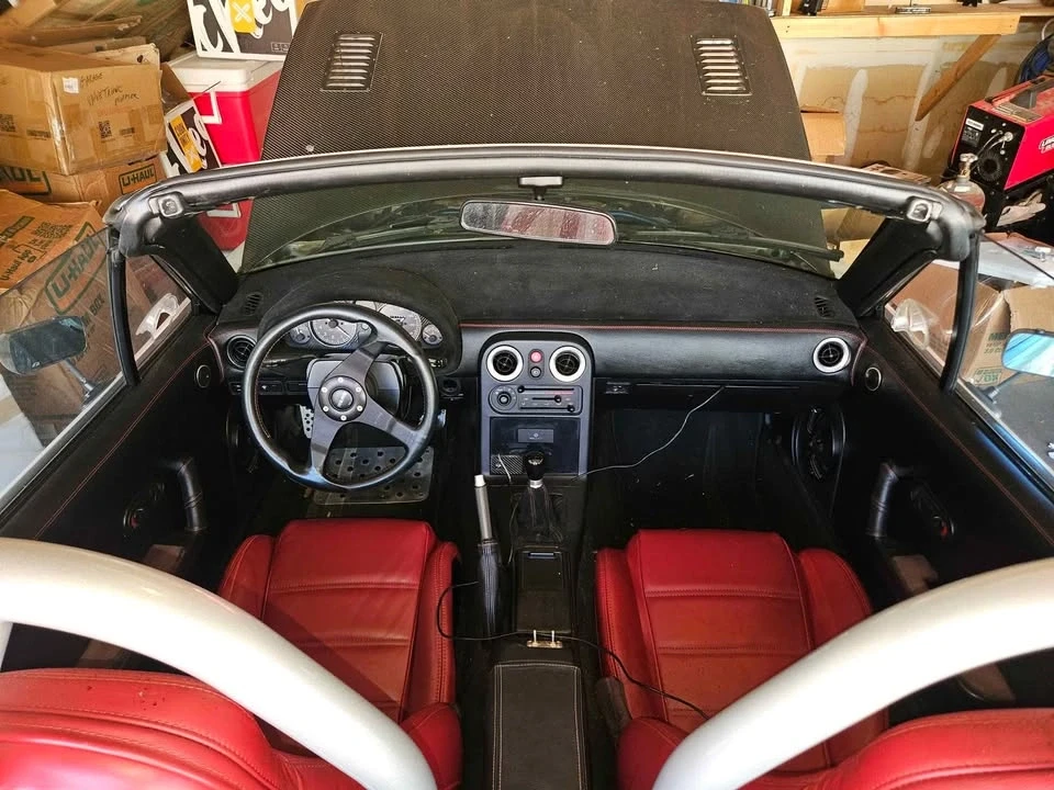 1991 Mazda NA MX-5 Miata - Image 9 of 10