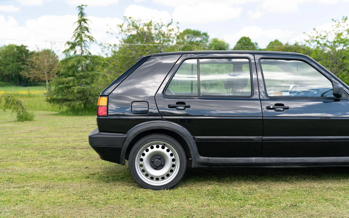 1991 Volkswagen GTI Mk2 - Image 11 of 31