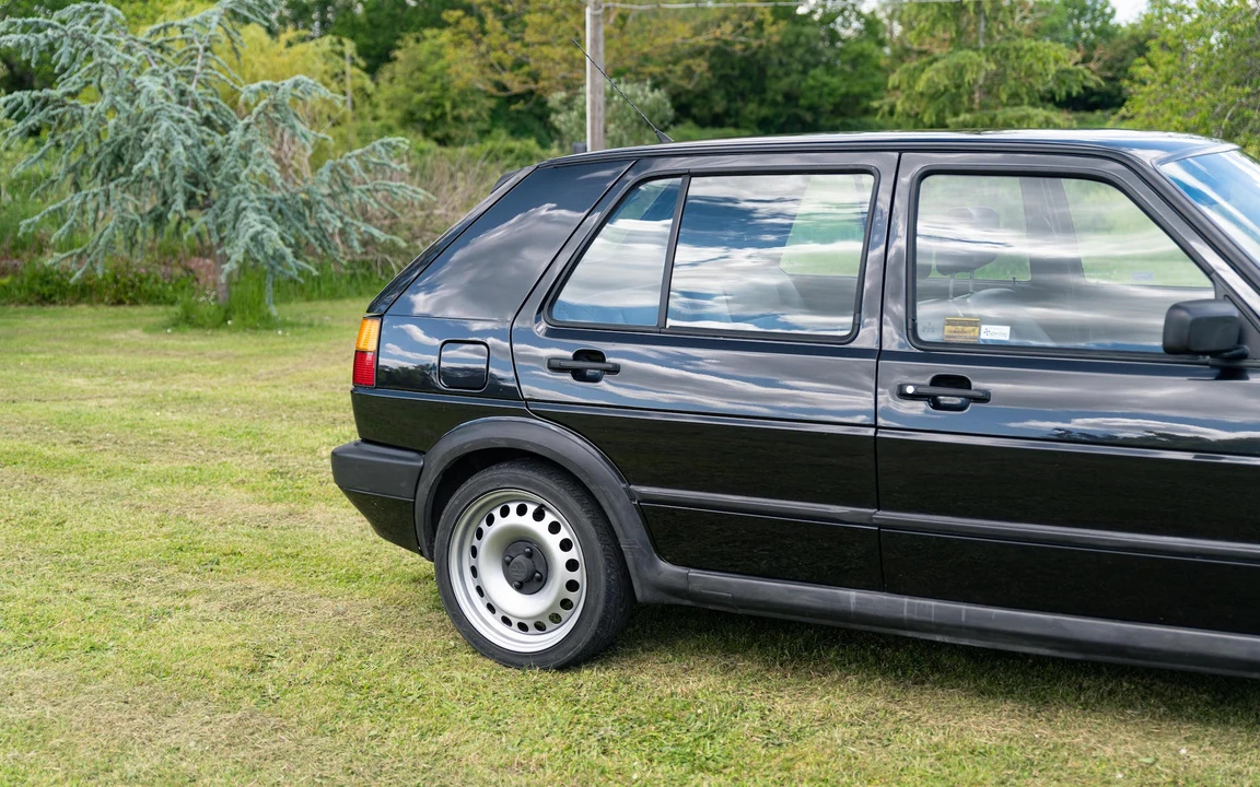 1991 Volkswagen GTI Mk2 - Image 17 of 31
