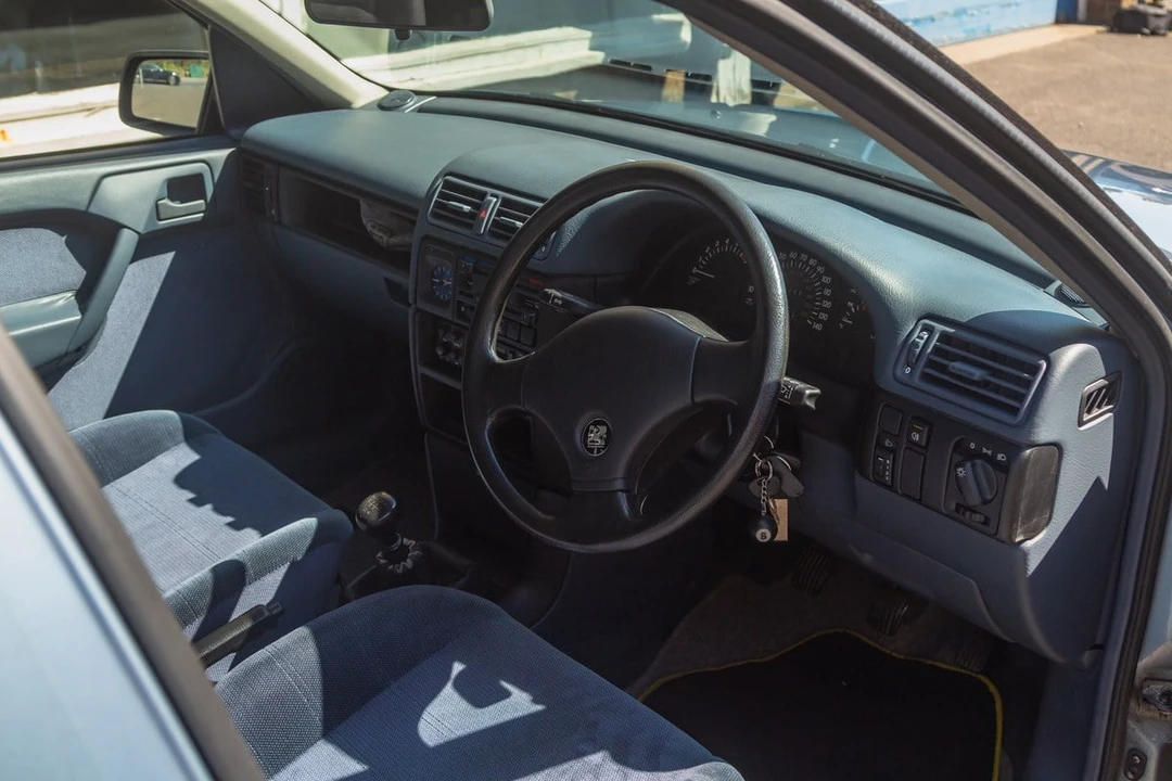 1991 Vauxhall - Image 2 of 30