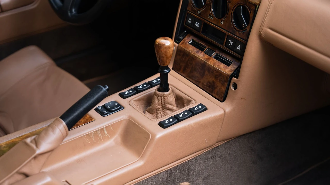 1991 Venturi - Image 7 of 31