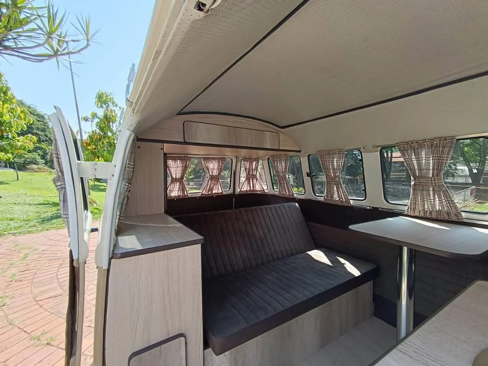 1991 Volkswagen EuroVan - Image 10 of 20