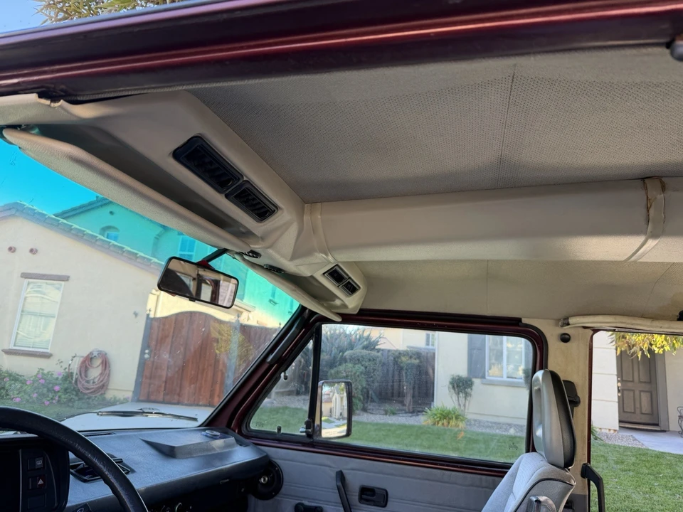 1991 Volkswagen Vanagon - Image 8 of 21
