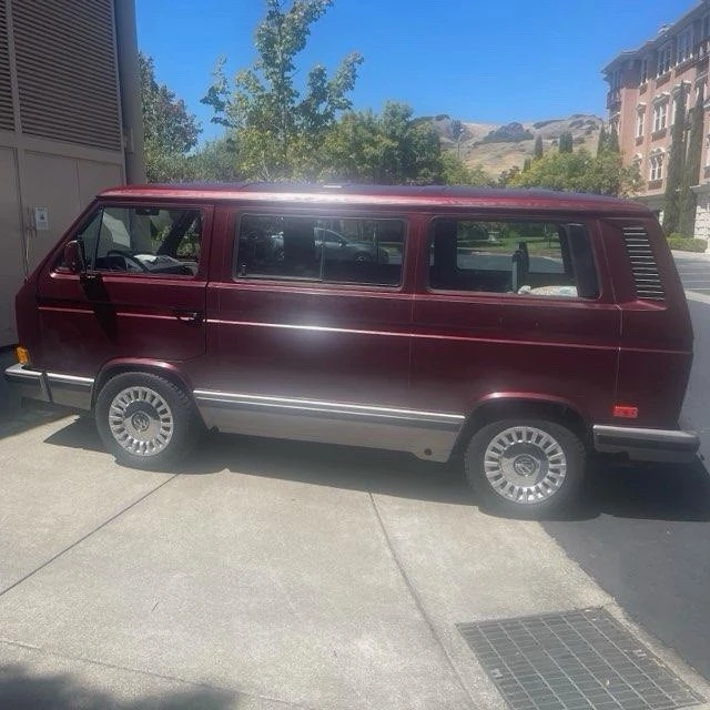 1991 Volkswagen Vanagon - Image 2 of 21