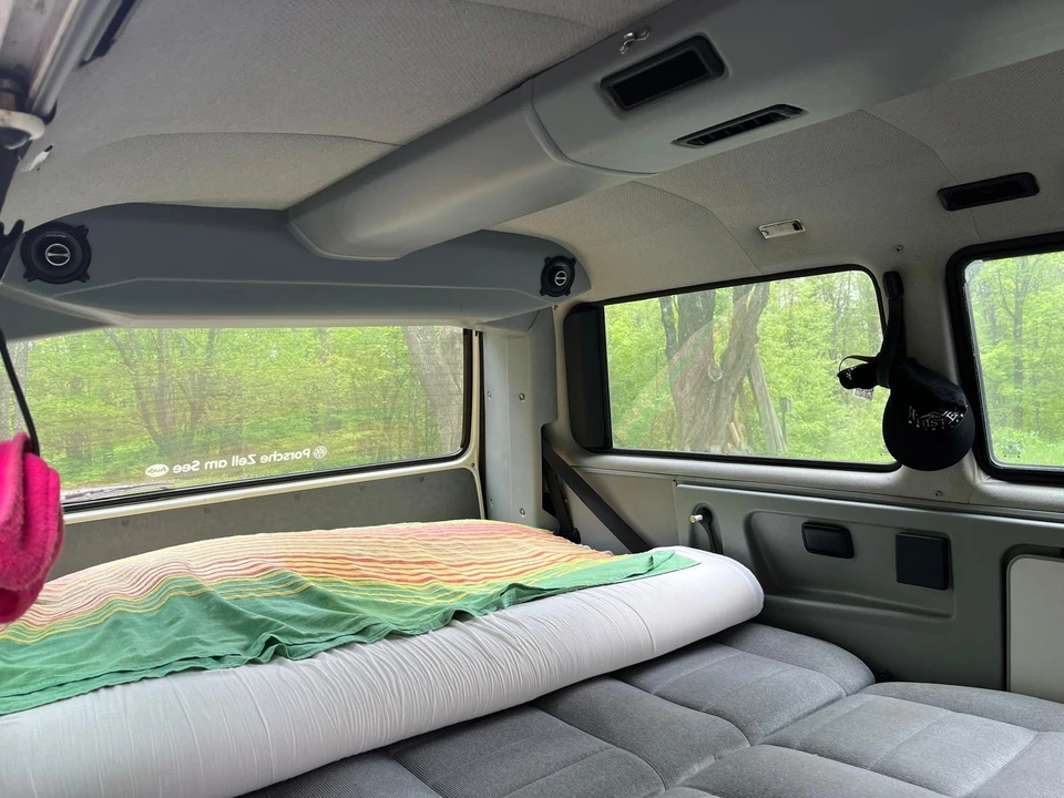 1991 Volkswagen Vanagon - Image 10 of 26