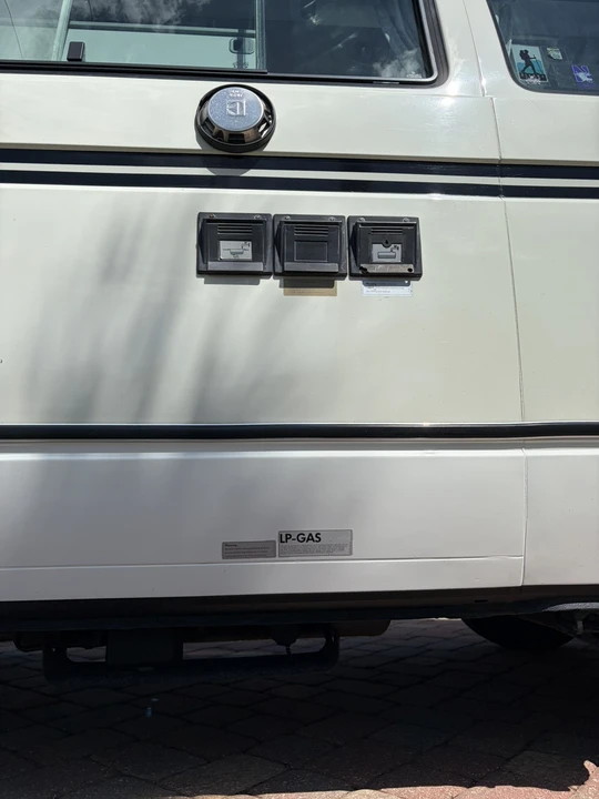 1991 Volkswagen EuroVan - Image 30 of 31