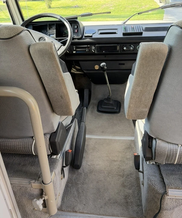 1991 Volkswagen EuroVan - Image 6 of 31
