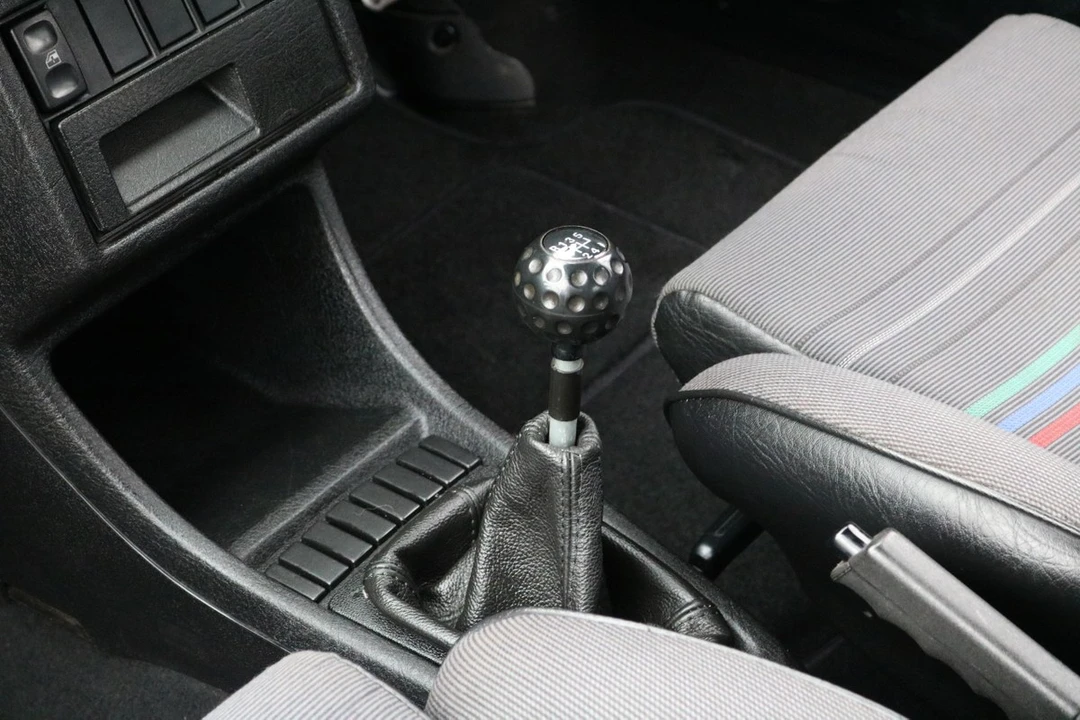 1991 Volkswagen GTI Mk2 - Image 27 of 30
