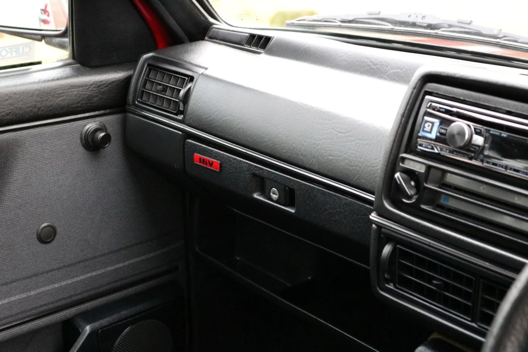 1991 Volkswagen GTI Mk2 - Image 28 of 30