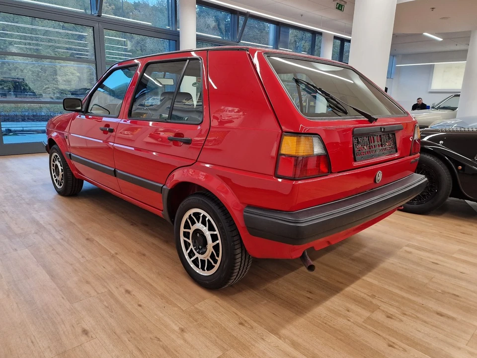 1991 Volkswagen Golf Mk2 - Image 11 of 30