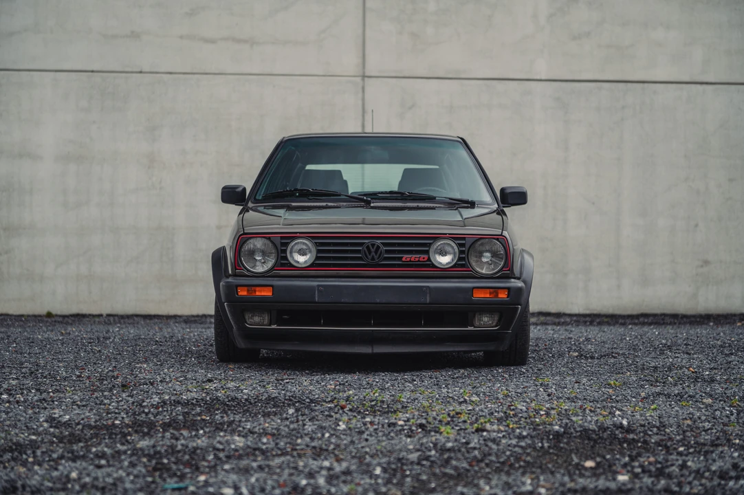 1991 Volkswagen GTI Mk2 - Image 2 of 31