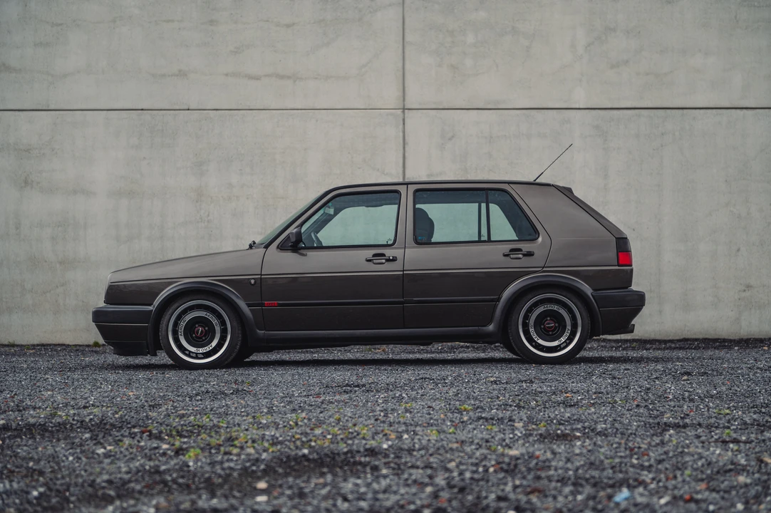 1991 Volkswagen GTI Mk2 - Image 8 of 31