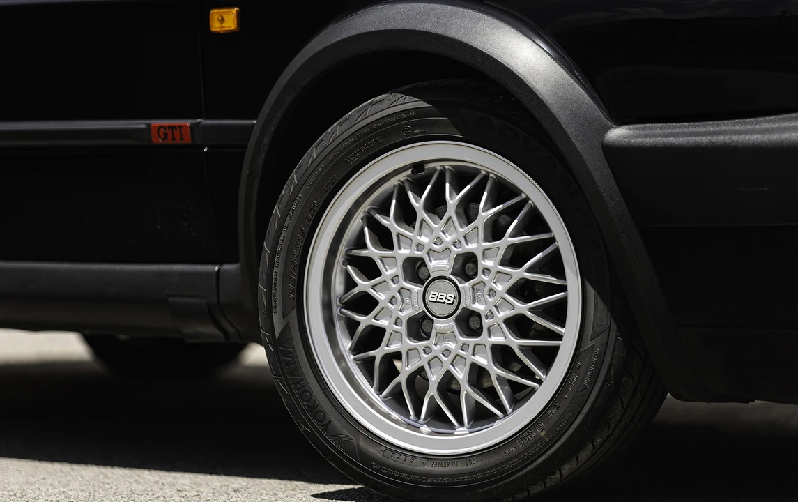 1991 Volkswagen GTI Mk2 - Image 11 of 12