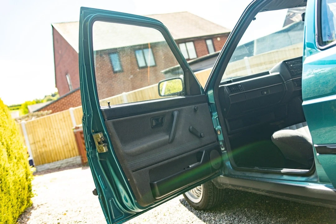 1991 Volkswagen GTI Mk2 - Image 27 of 30