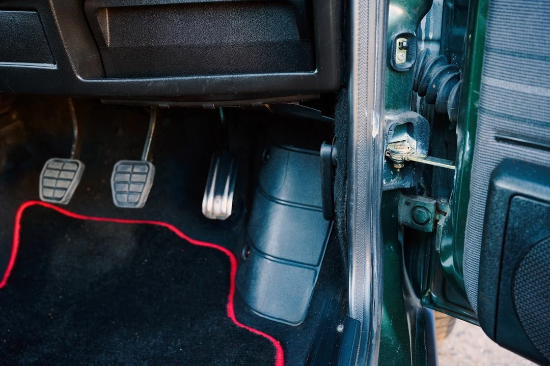 1991 Volkswagen GTI Mk2 - Image 24 of 30