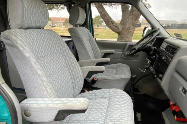1991 Volkswagen EuroVan - Image 4 of 8