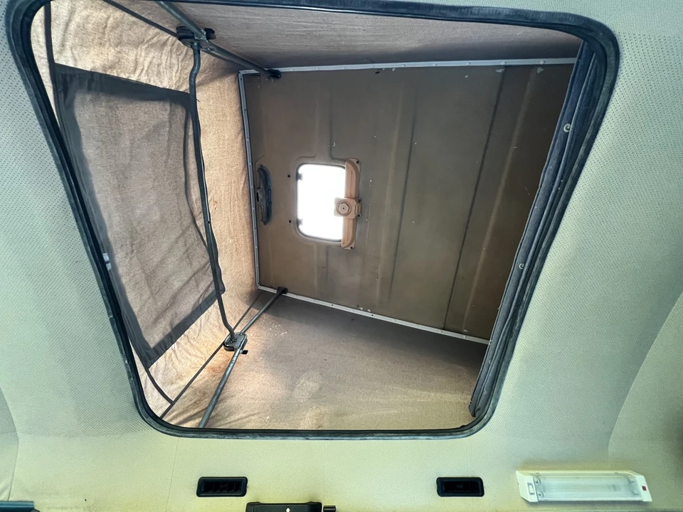 1991 Volkswagen EuroVan - Image 30 of 30