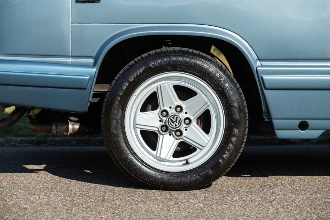 1991 Volkswagen EuroVan - Image 24 of 30
