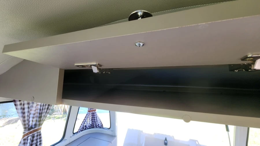 1991 Volkswagen EuroVan - Image 13 of 27