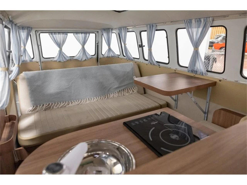 1991 Volkswagen Vanagon - Image 21 of 31
