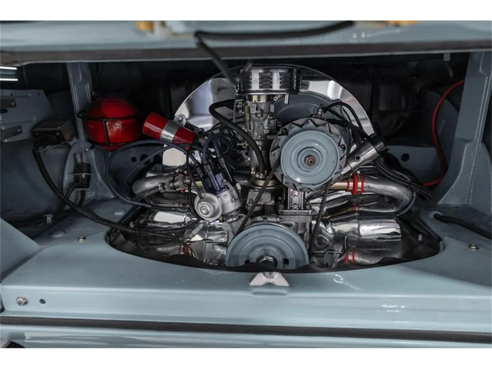 1991 Volkswagen Vanagon - Image 23 of 31