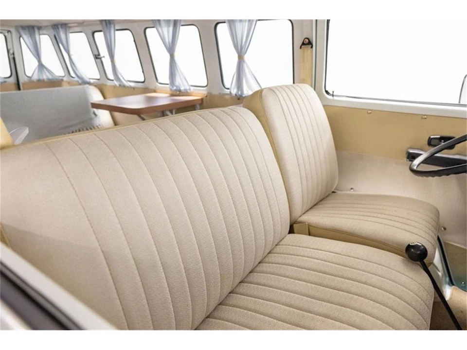 1991 Volkswagen Vanagon - Image 24 of 31