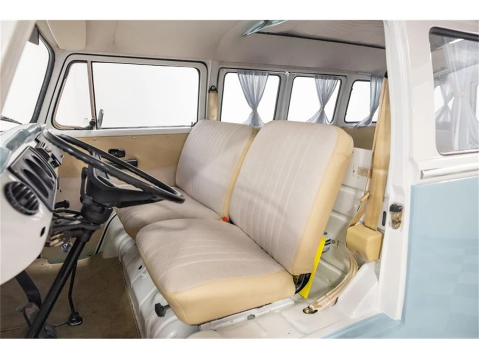 1991 Volkswagen Vanagon - Image 18 of 31