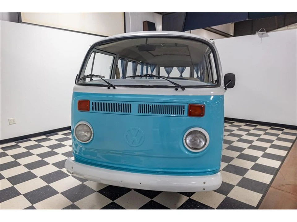 1991 Volkswagen Vanagon - Image 4 of 31