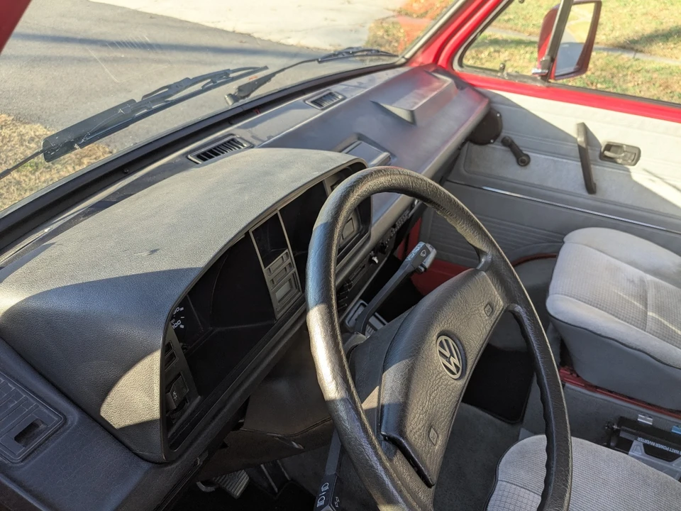1991 Volkswagen EuroVan - Image 14 of 21