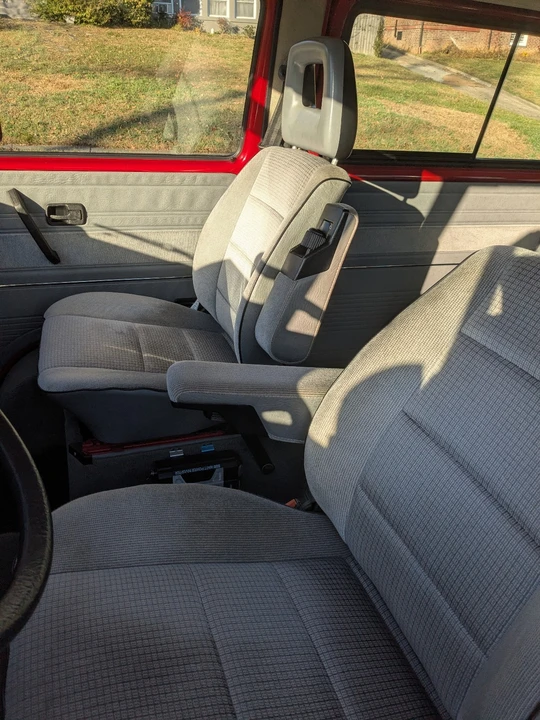 1991 Volkswagen EuroVan - Image 17 of 21