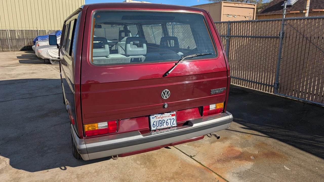 1991 Volkswagen EuroVan - Image 12 of 31