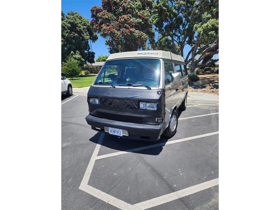 1991 Volkswagen Vanagon - Image 2 of 31