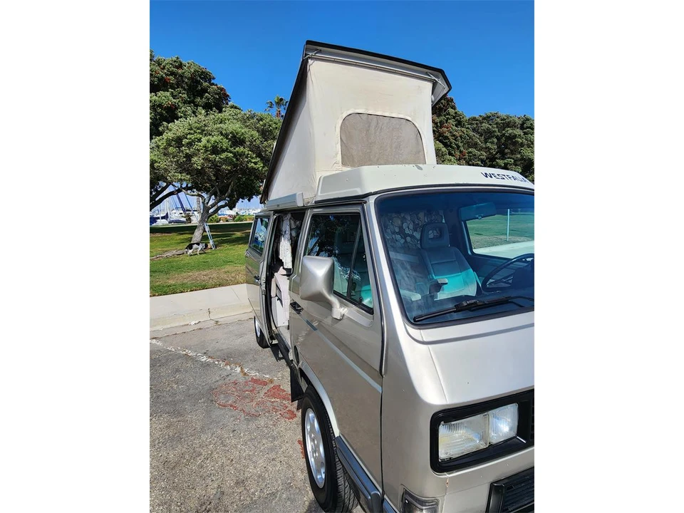 1991 Volkswagen Vanagon - Image 5 of 31