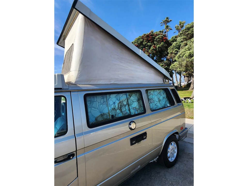 1991 Volkswagen Vanagon - Image 7 of 31