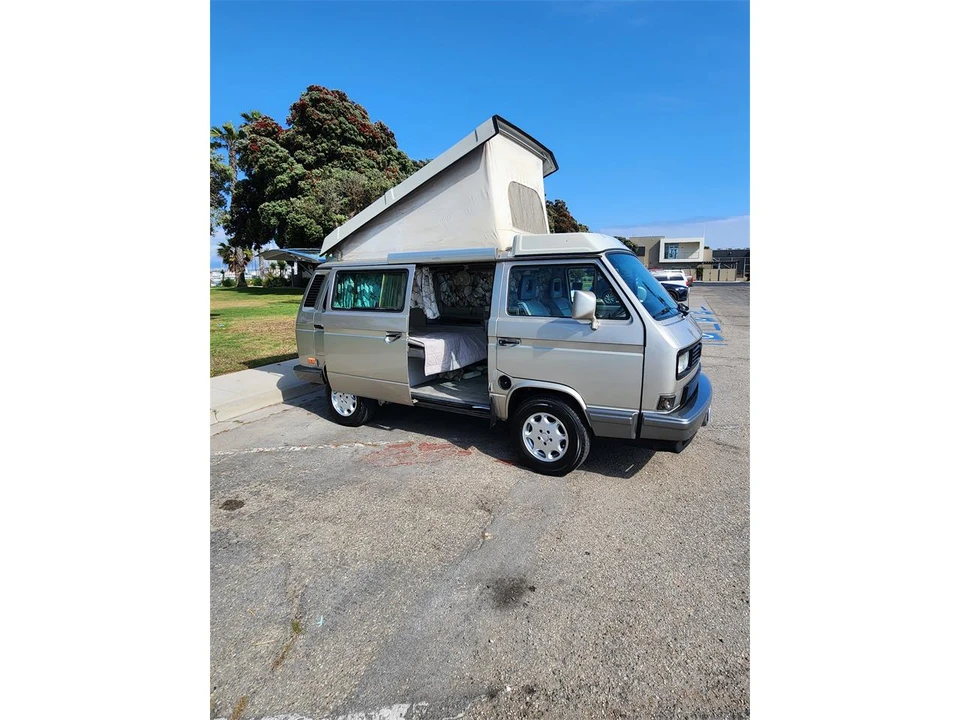 1991 Volkswagen Vanagon - Image 9 of 31