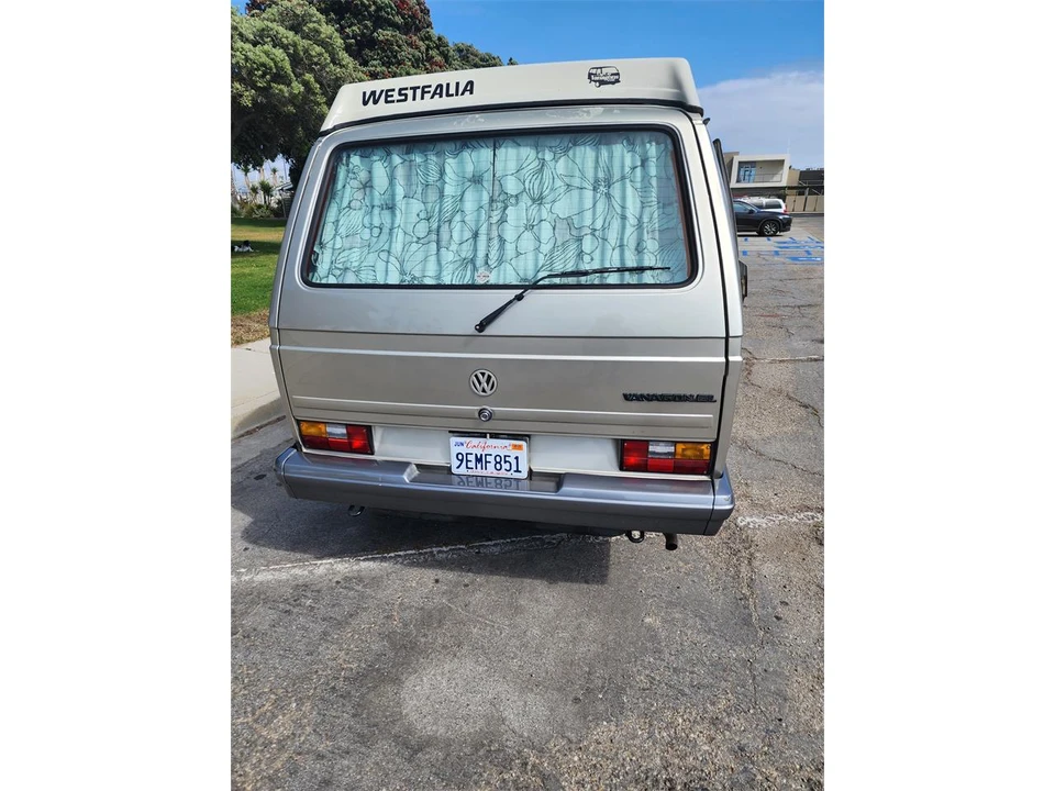 1991 Volkswagen Vanagon - Image 11 of 31