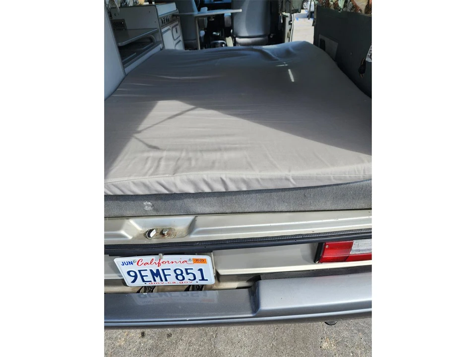 1991 Volkswagen Vanagon - Image 20 of 31