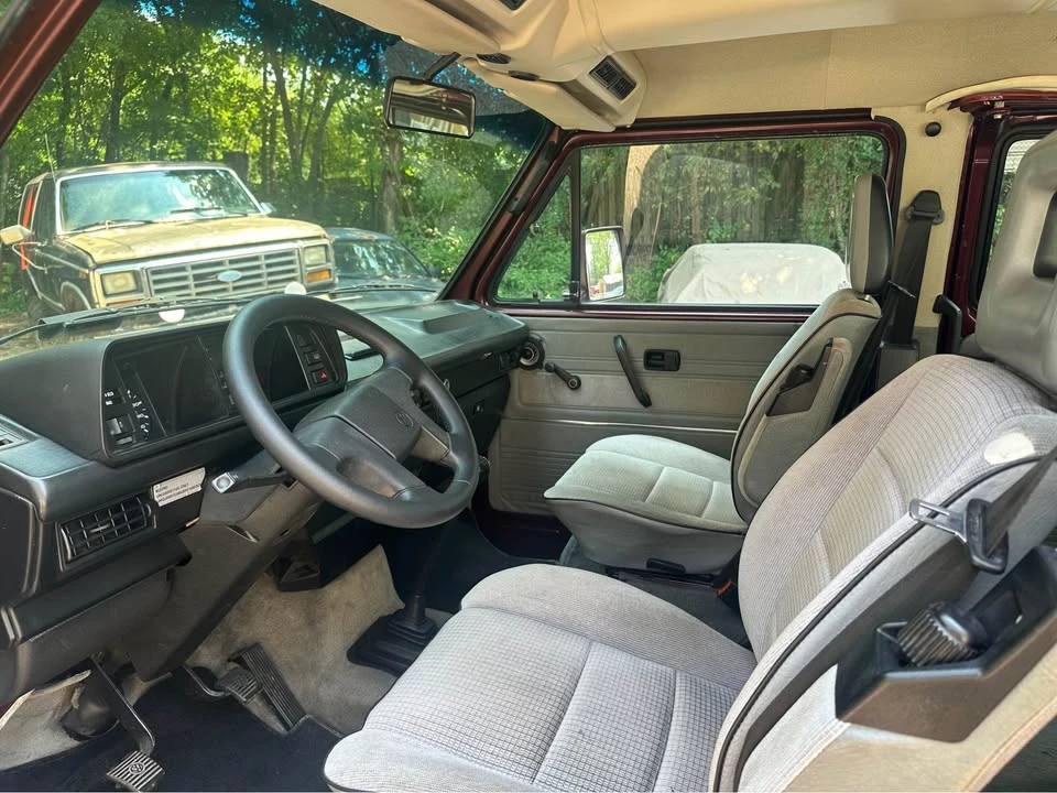 1991 Volkswagen EuroVan - Image 10 of 17