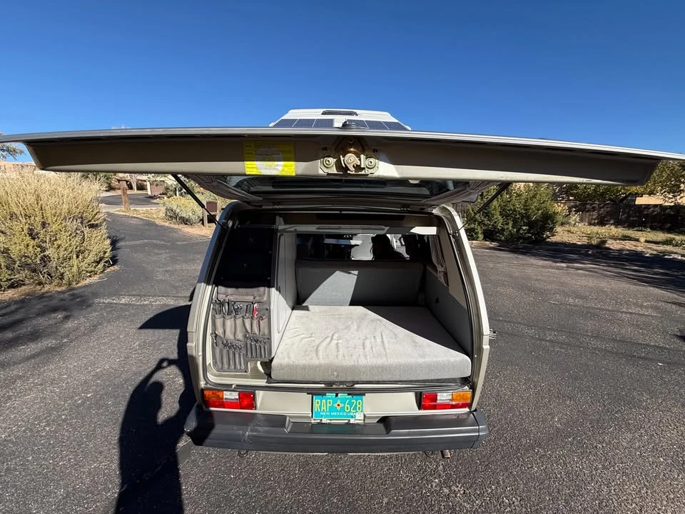 1991 Volkswagen Vanagon - Image 10 of 20