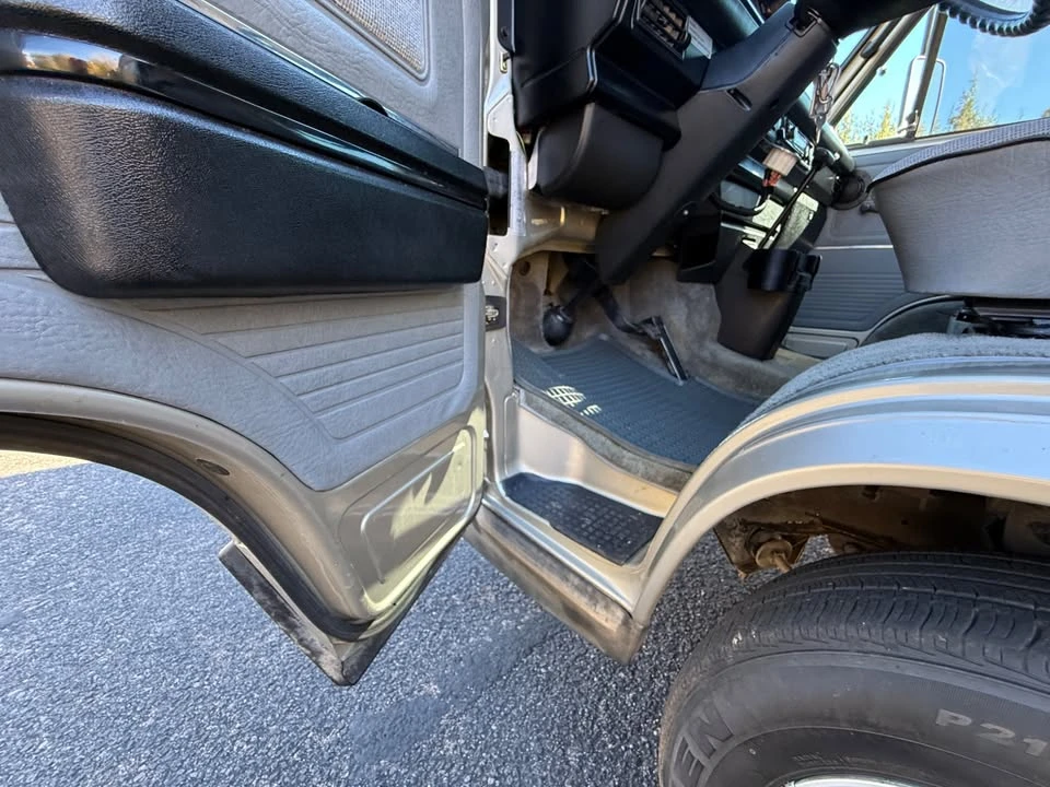 1991 Volkswagen Vanagon - Image 19 of 20