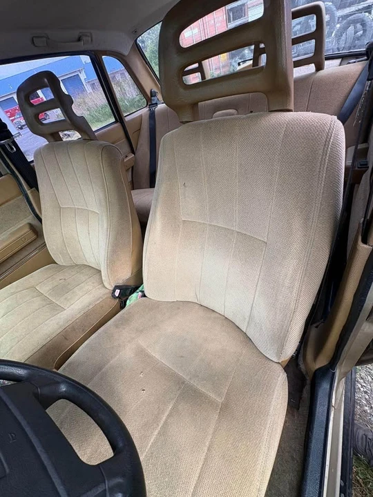 1991 Volvo 200 Series - Image 11 of 14