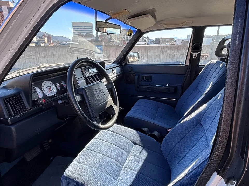 1991 Volvo 200 Series - Image 2 of 10