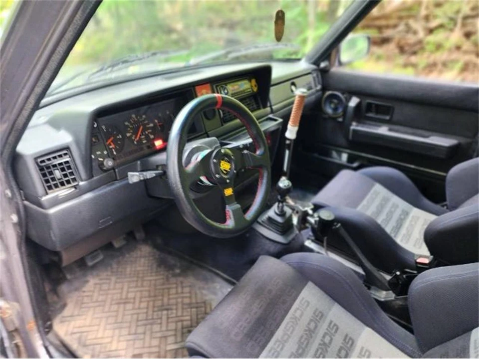 1991 Volvo 244 - Image 21 of 25