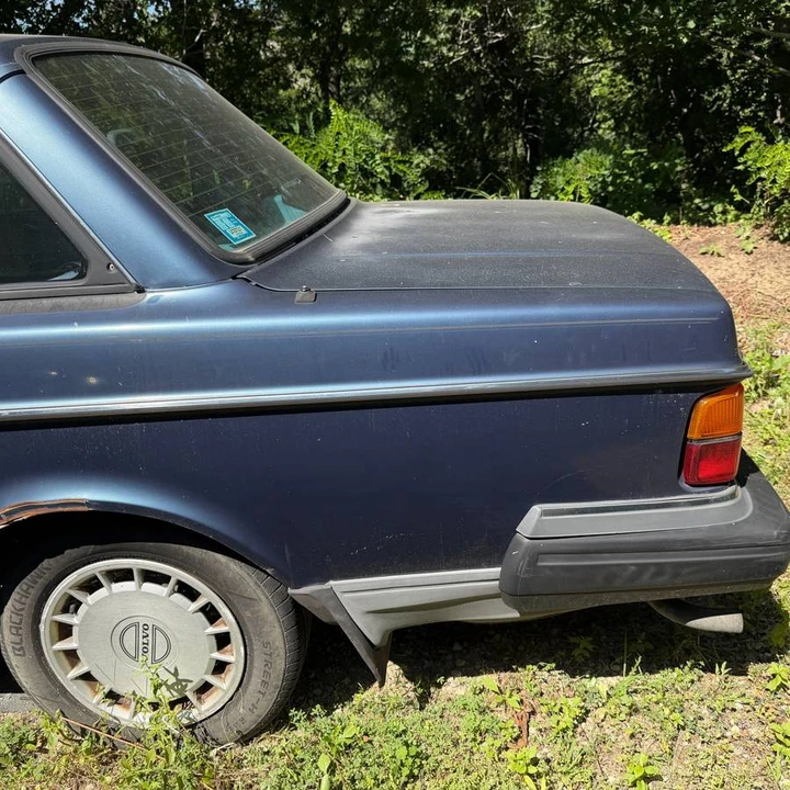1991 Volvo 244 - Image 7 of 20