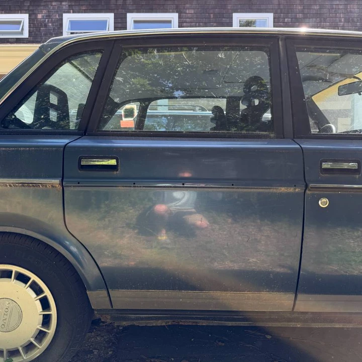 1991 Volvo 244 - Image 11 of 20