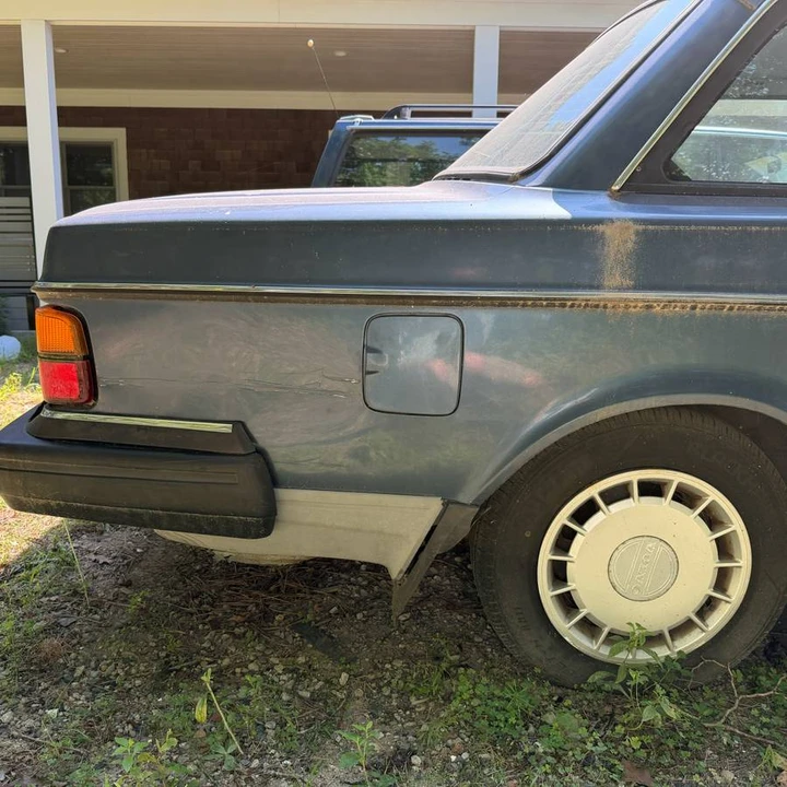 1991 Volvo 244 - Image 10 of 20