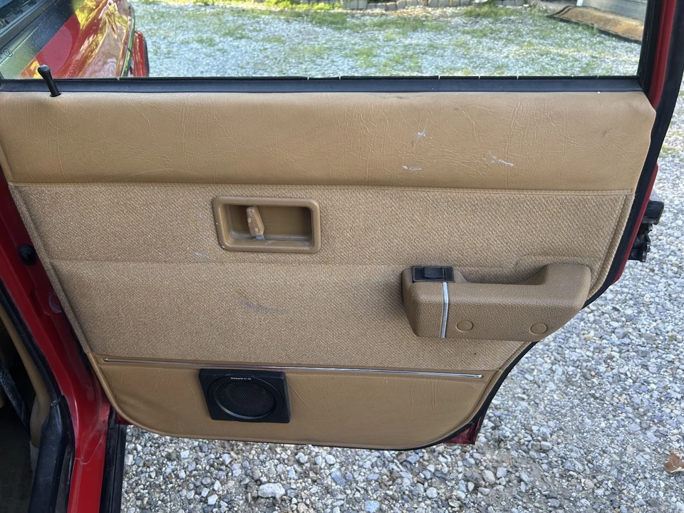 1991 Volvo 200 Series - Image 21 of 31