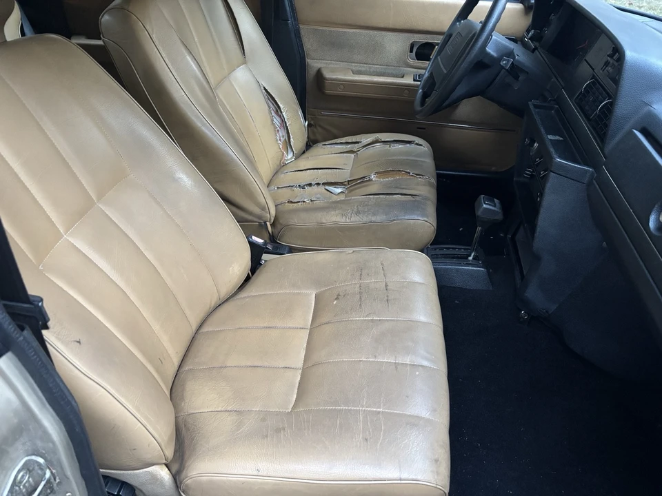 1991 Volvo 200 Series - Image 10 of 14